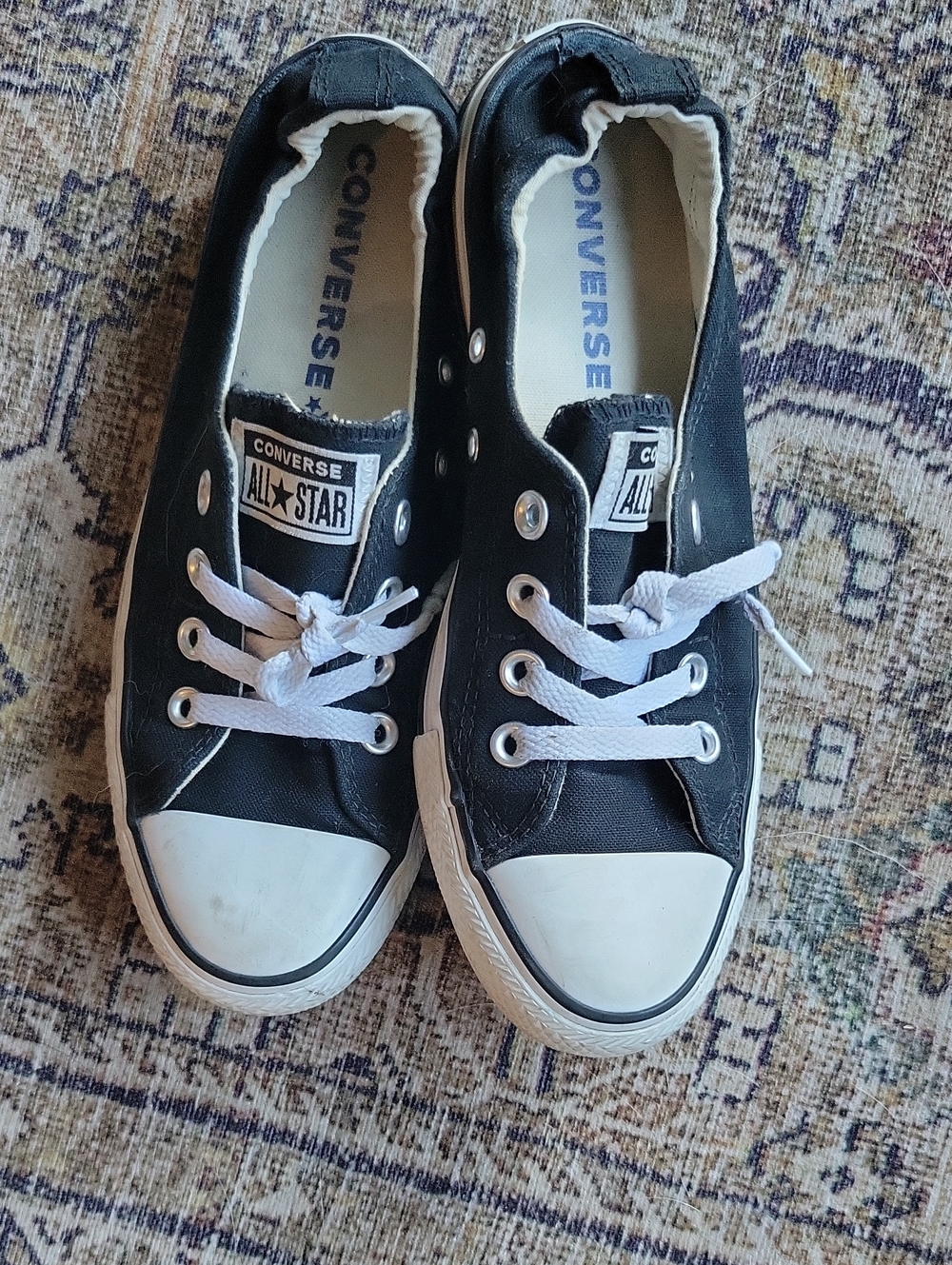Womens Converse Size 8